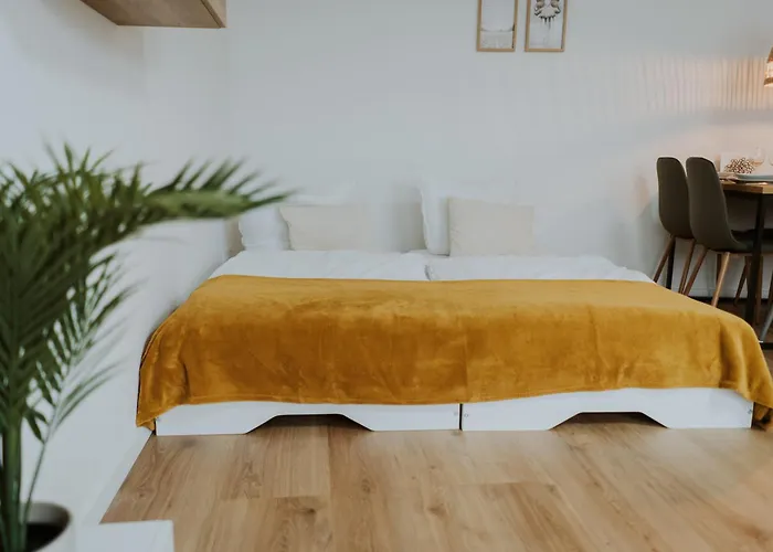 Moderne Wohnung In Dernbach Ww